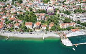 Viola Lux Apartments